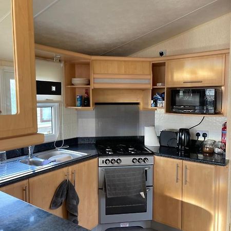 Immaculate 2-Bed Static Caravan At Monrieth Нютън Стюарт Екстериор снимка